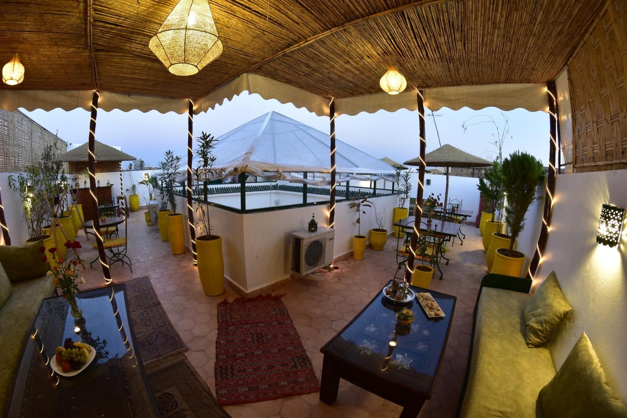 Riad Iklil Marrakesh Luaran gambar